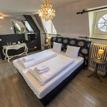 Hotel Kasteel Pietersheim Maastricht - Lanaken Esterno foto