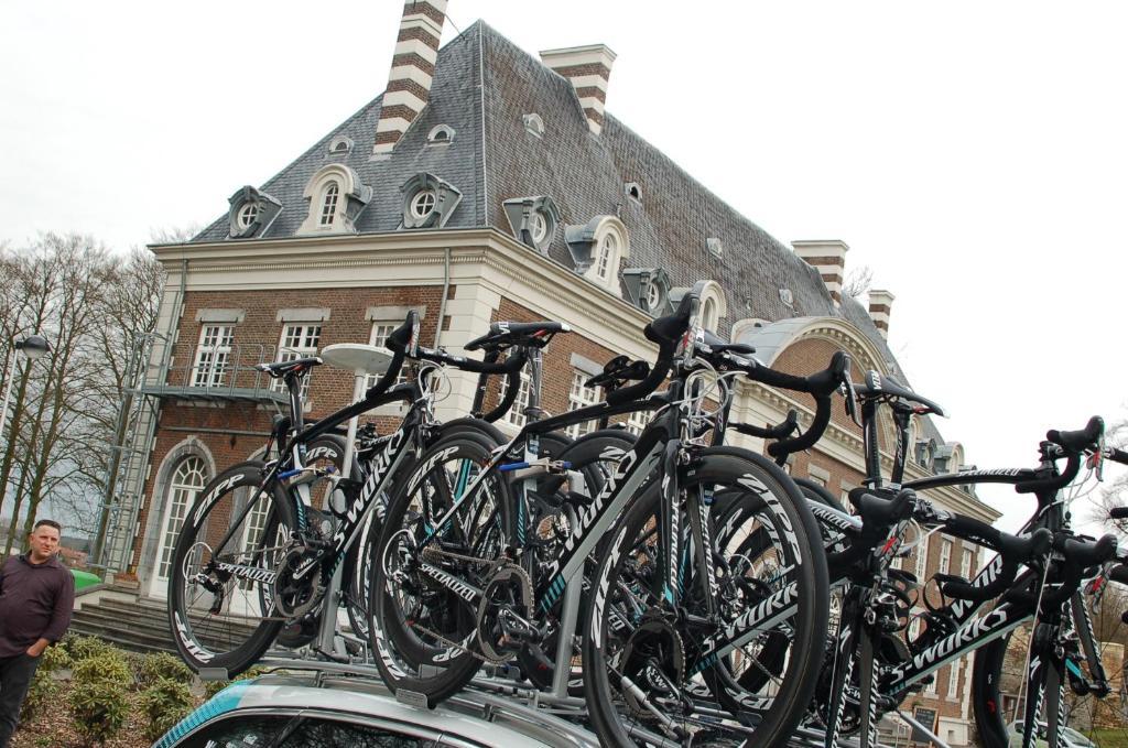 Hotel Kasteel Pietersheim Maastricht - Lanaken Esterno foto