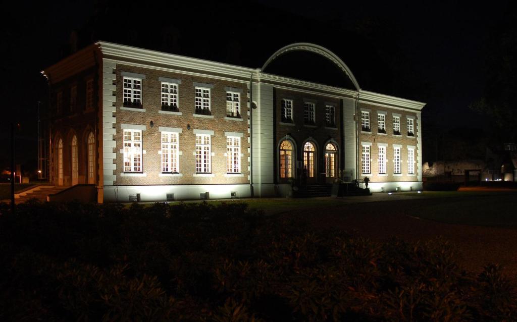 Hotel Kasteel Pietersheim Maastricht - Lanaken Esterno foto